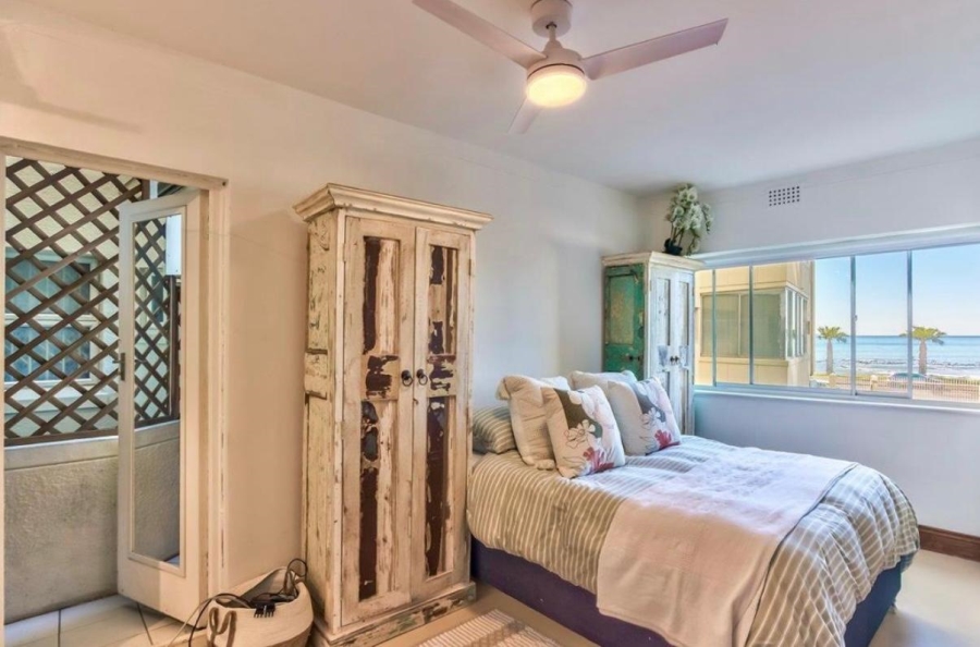 1 Bedroom Property for Sale in Mouille Point Western Cape